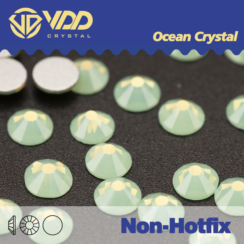 Hotfix Rhinestone Sheet - Vdd 046-接着剤付きの偽のネイル,接着剤付きの緑色のオパールクリスタル