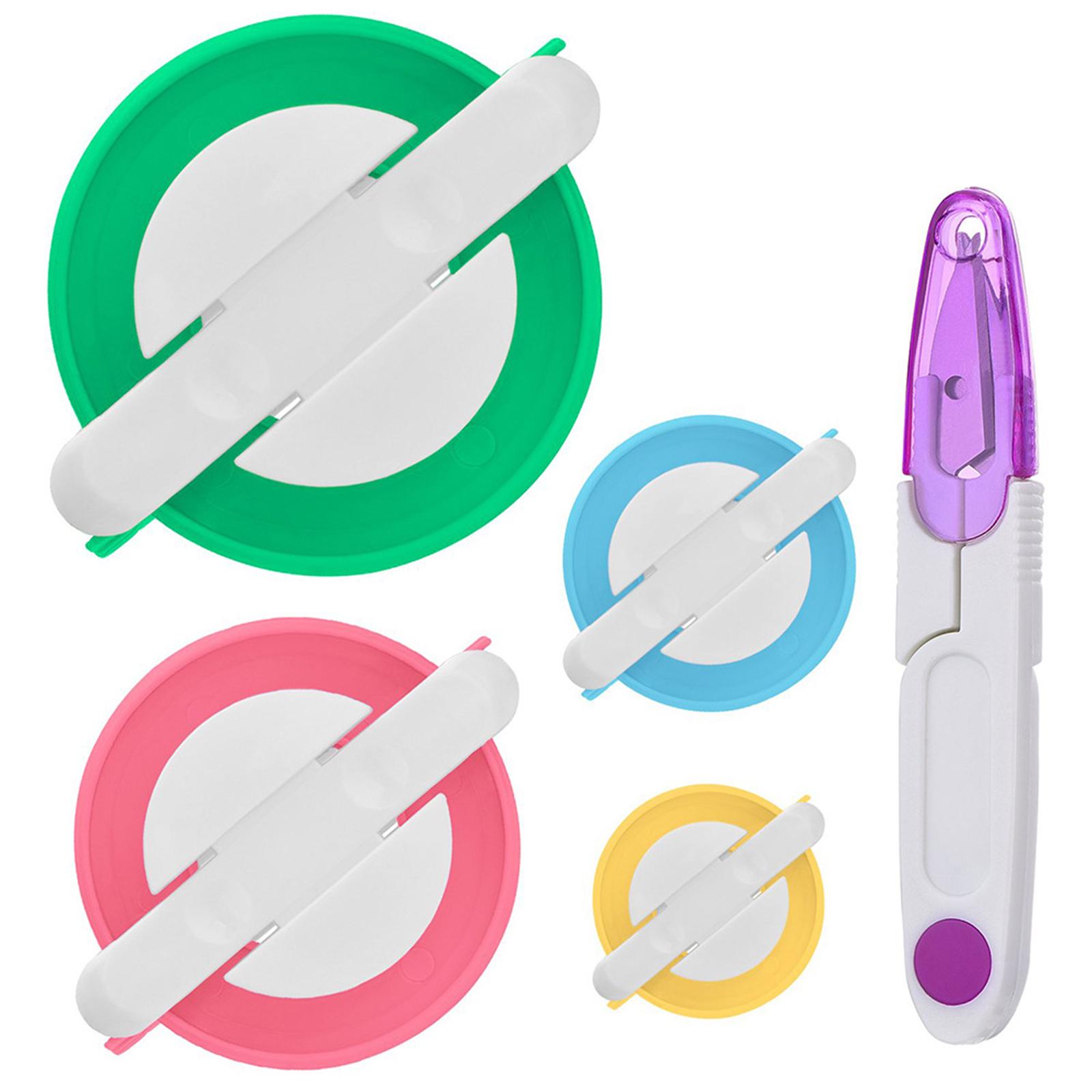 ポンポンメーカー フラッフボールウィーバー ニードルクラフト - Pom Pom Maker Tool のレビューと価格