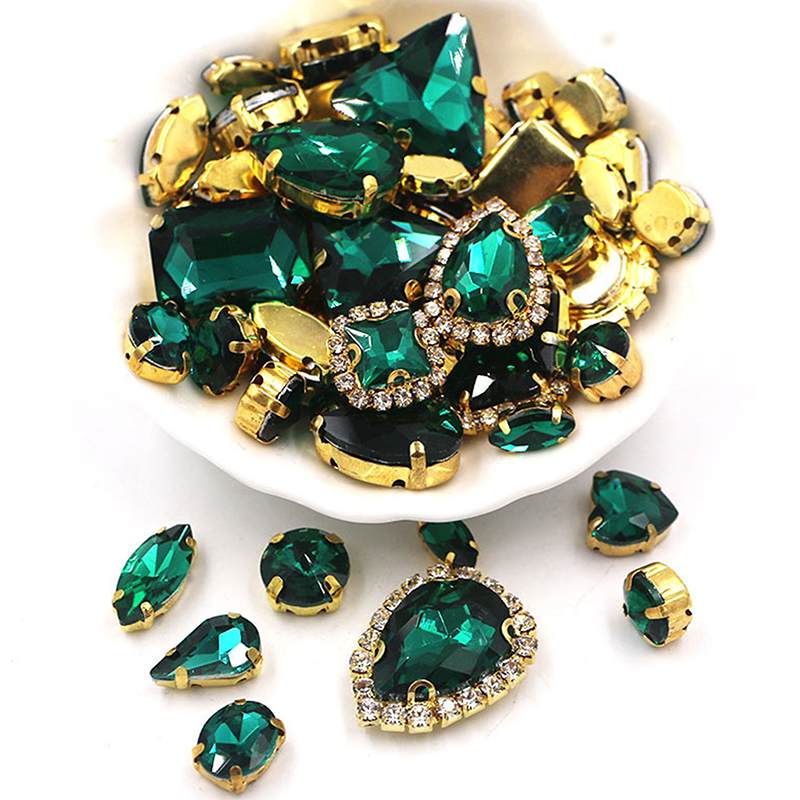 50個入り 24色ミックスシェイプ ガラスラインストーン ソ - Sew On Rhinestone のレビューと価格