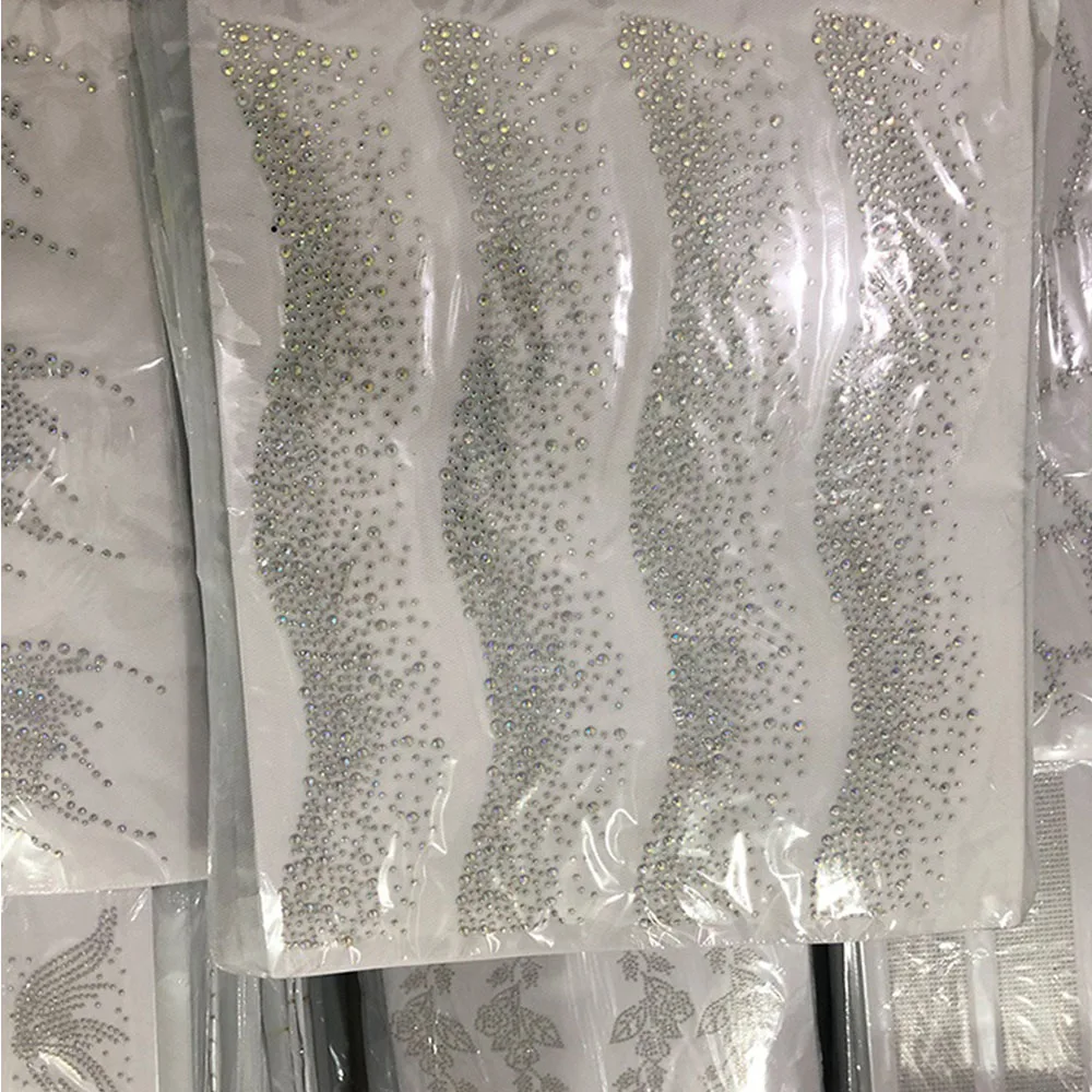 卸売クリスタルラインストーン転送ダイヤモンドヒートプレスシー - Hotfix Rhinestone Sheet のレビューと価格