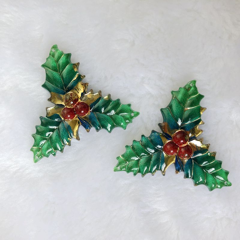 8 個 40 × 41 ミリメートル樹脂クリスマス葉風の装飾 - Embellishment Glue Craft のレビューと価格