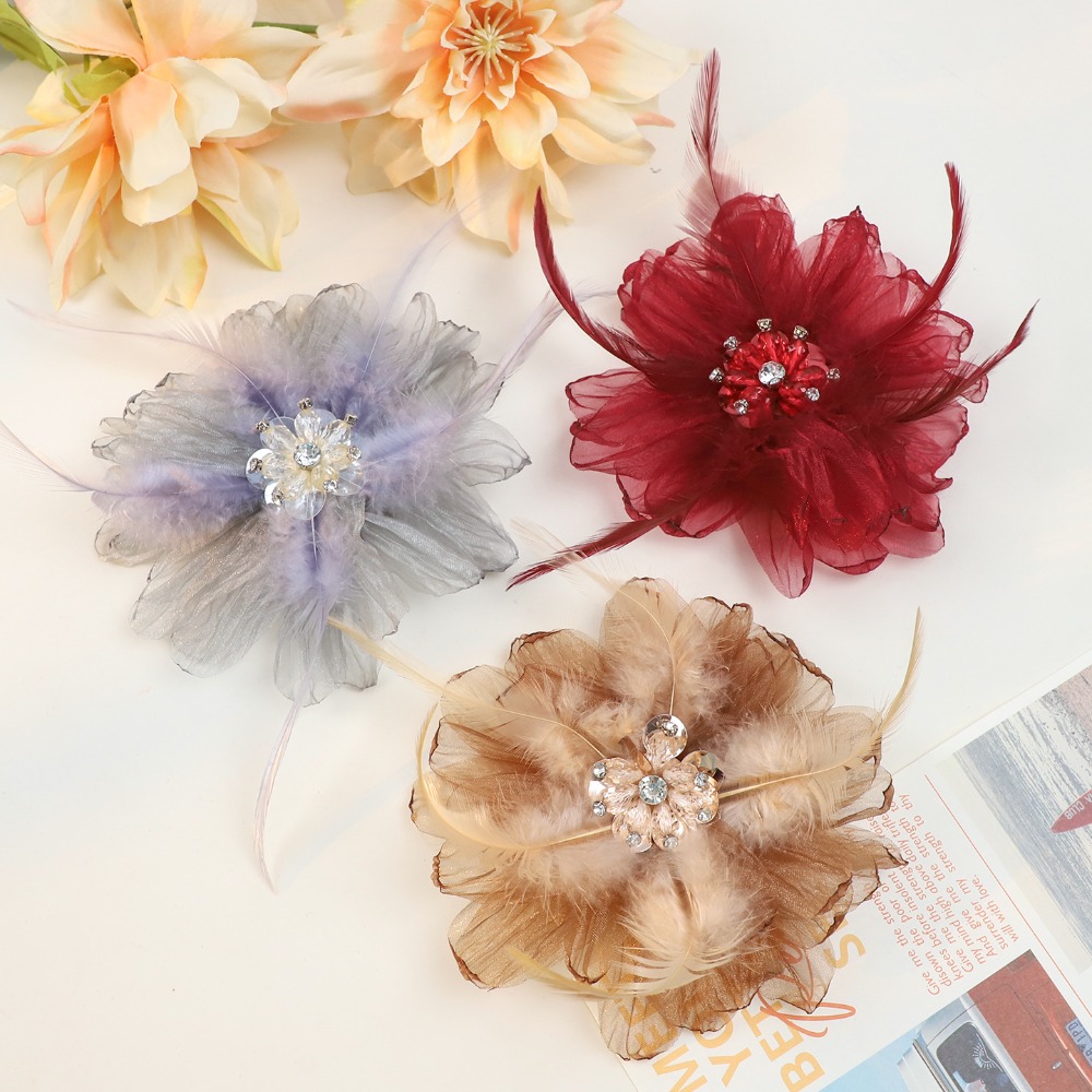 手作りメッシュフェザーフラワーブローチ女性用ビーズクリスタル - Crystal Mesh Fabric のレビューと価格